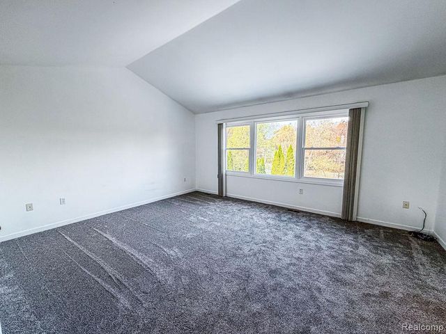 7240 Aaronway Drive, West Bloomfield Charter Township, MI 48324