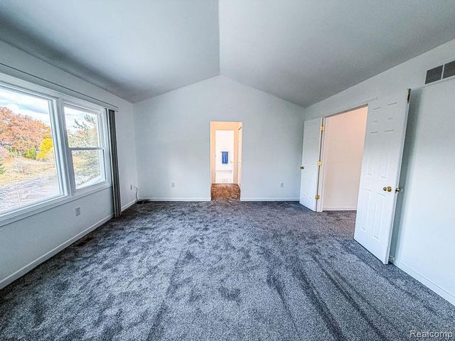 7240 Aaronway Drive, West Bloomfield Charter Township, MI 48324