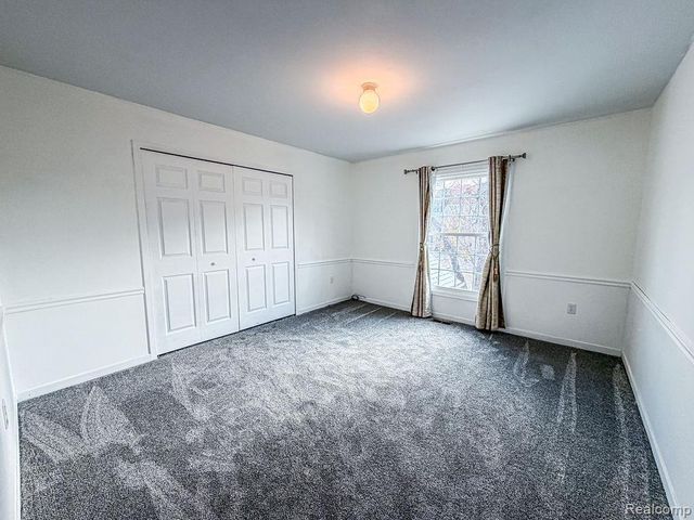 7240 Aaronway Drive, West Bloomfield Charter Township, MI 48324