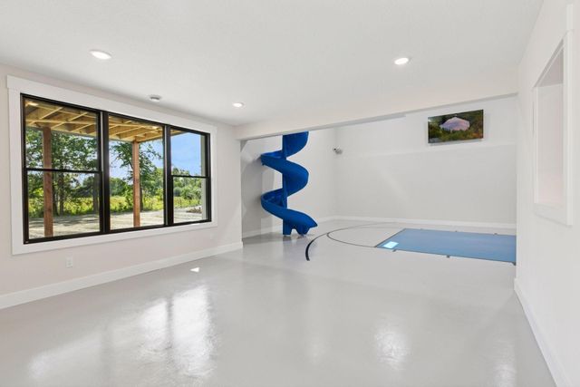 2374 Swedish Drive NE, Ham Lake, MN 55304