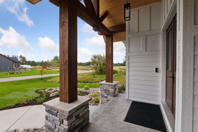 2374 Swedish Drive NE, Ham Lake, MN 55304