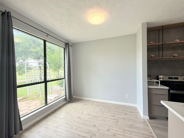 8149 Sands Point Drive 113, Houston, TX 77036