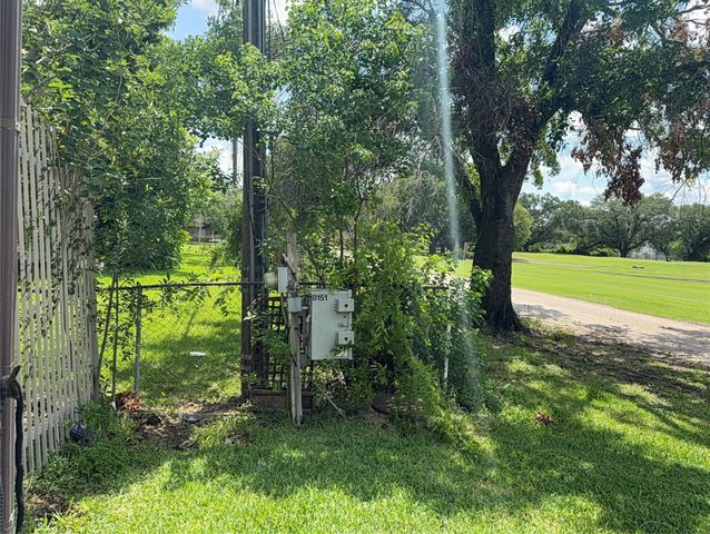 8149 Sands Point Drive 113, Houston, TX 77036