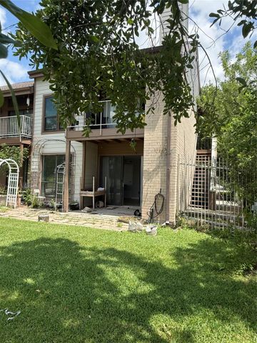 8149 Sands Point Drive 113, Houston, TX 77036