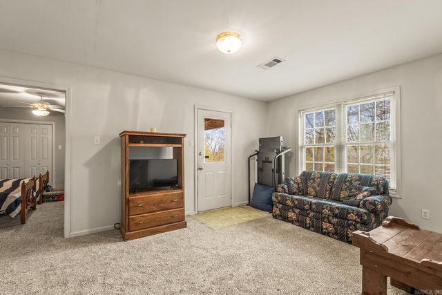 39 Norfork Drive, Maumelle, AR 72113