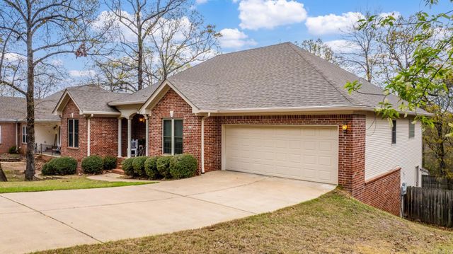 39 Norfork Drive, Maumelle, AR 72113
