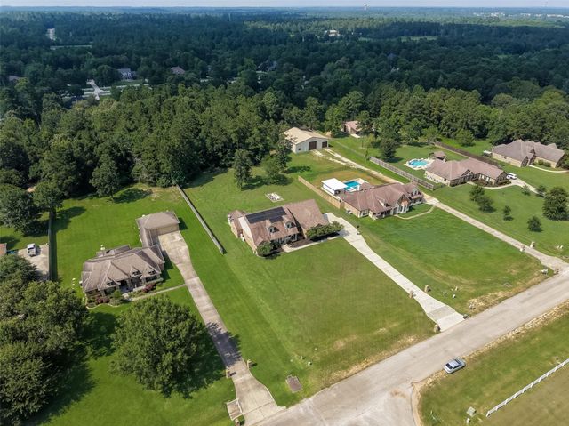 15648 Connie Lane, Montgomery, TX 77316
