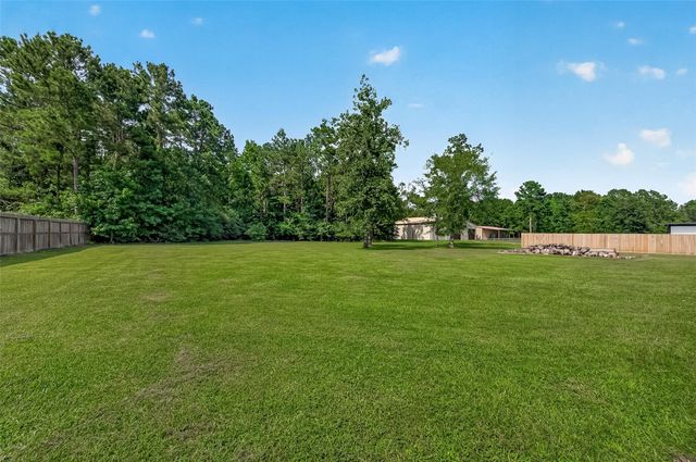 15648 Connie Lane, Montgomery, TX 77316