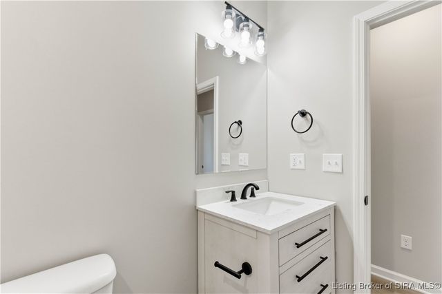 131 Level Street, Charlestown, IN 47111