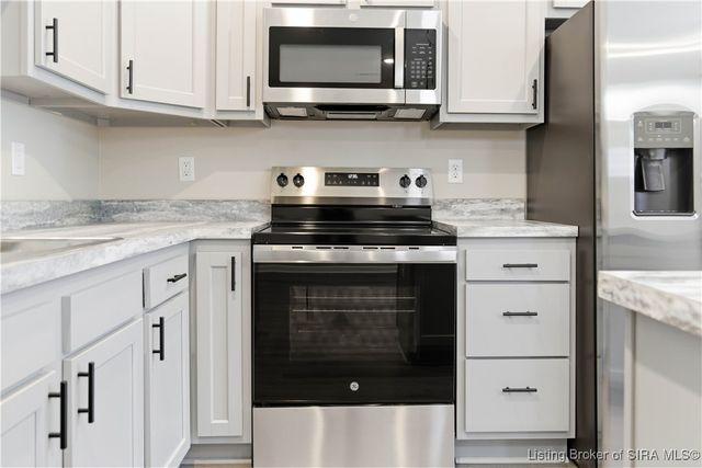 131 Level Street, Charlestown, IN 47111