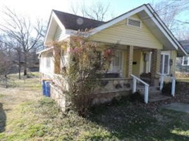 410 N Maple Street, Harrison, AR 72601