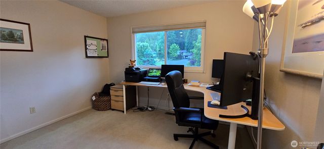 19130 SE 47th Place, Issaquah, WA 98027