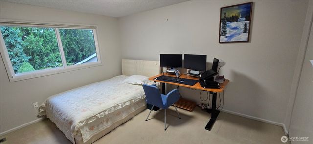 19130 SE 47th Place, Issaquah, WA 98027