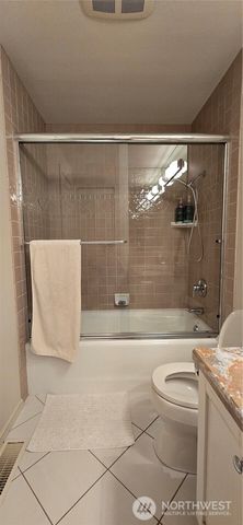 19130 SE 47th Place, Issaquah, WA 98027