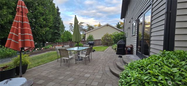 19130 SE 47th Place, Issaquah, WA 98027