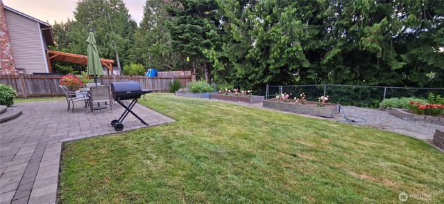 19130 SE 47th Place, Issaquah, WA 98027