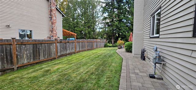 19130 SE 47th Place, Issaquah, WA 98027