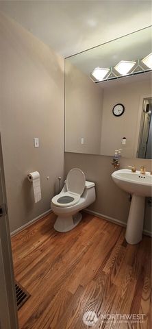 19130 SE 47th Place, Issaquah, WA 98027