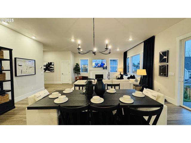 11681 Sw HAYRICK Ter, Beaverton, OR 97007