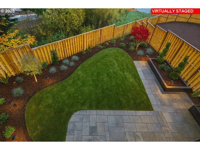 11681 Sw HAYRICK Ter, Beaverton, OR 97007