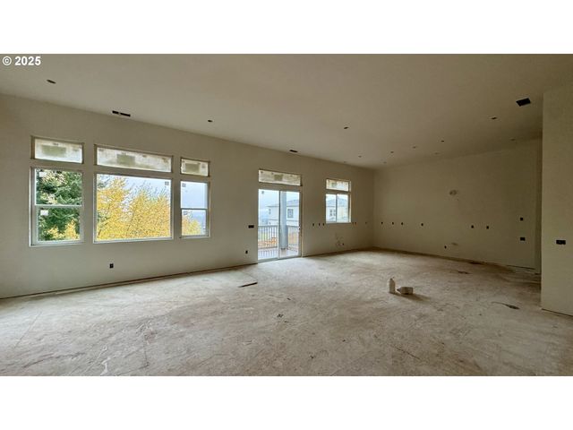 11681 Sw HAYRICK Ter, Beaverton, OR 97007