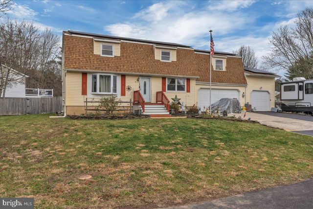 4 BUFFALO TER, Browns Mills, NJ 08015