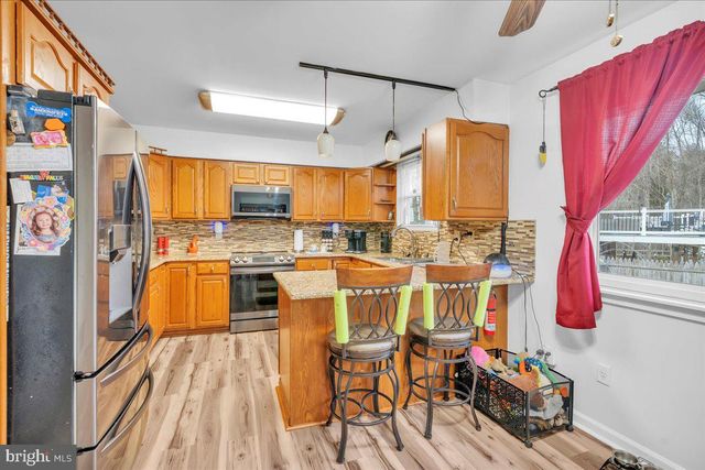 4 BUFFALO TER, Browns Mills, NJ 08015