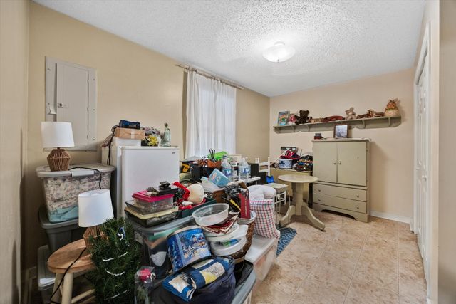 631 Holt Hollow Rd, Prospect, TN 38477