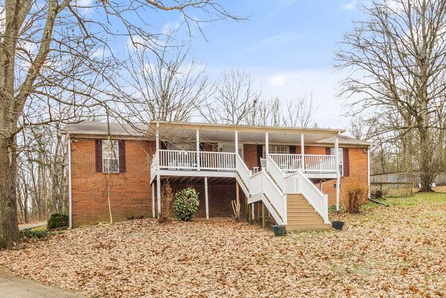 631 Holt Hollow Rd, Prospect, TN 38477