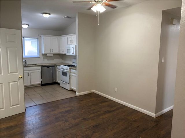 915 Audra ST, Cedar Park, TX 78613