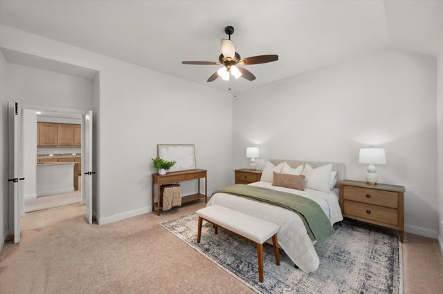 637 Ridgewater Trail, Fort Worth, TX 76131