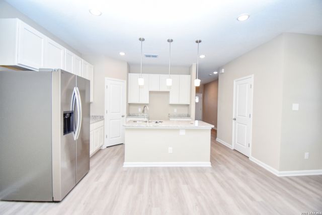 6214 OAKLAND RDG, San Antonio, TX 78238