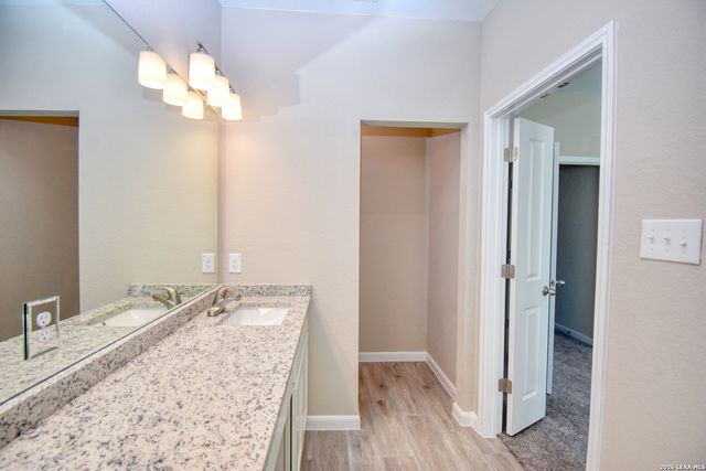 6214 OAKLAND RDG, San Antonio, TX 78238