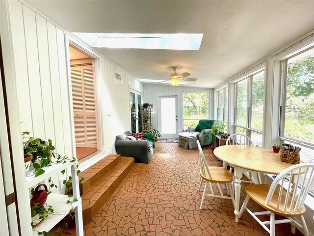 1723 NW 7TH AVENUE, Gainesville, FL 32603