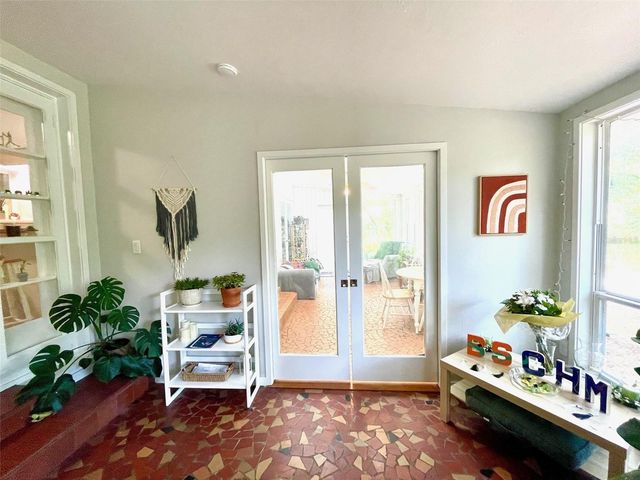 1723 NW 7TH AVENUE, Gainesville, FL 32603