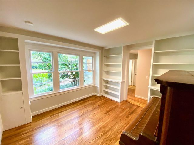 1723 NW 7TH AVENUE, Gainesville, FL 32603