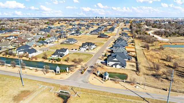 4700 Las Colinas Lane, Norman, OK 73072