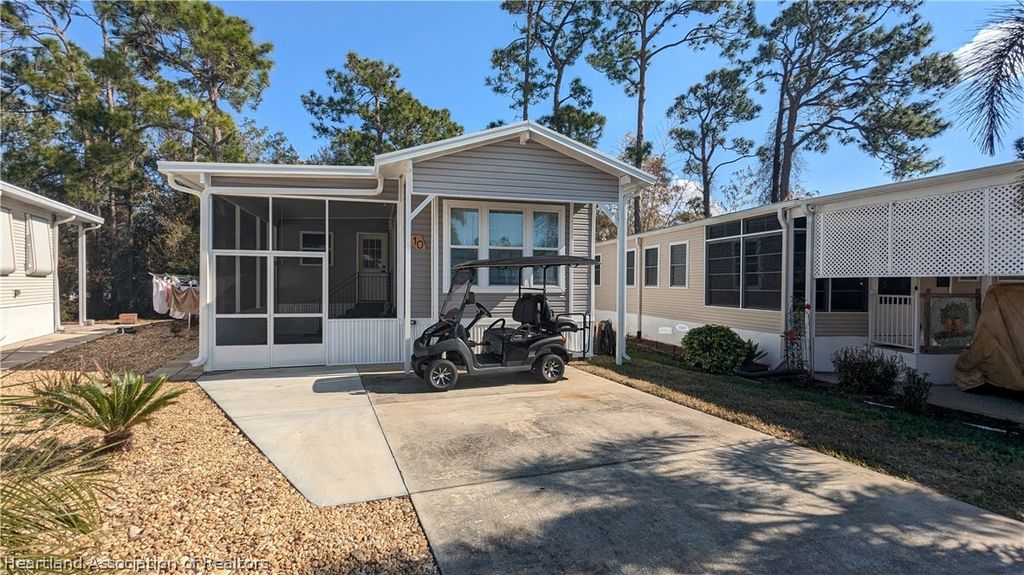 10 Inner Lane, Lake Placid, FL 33852