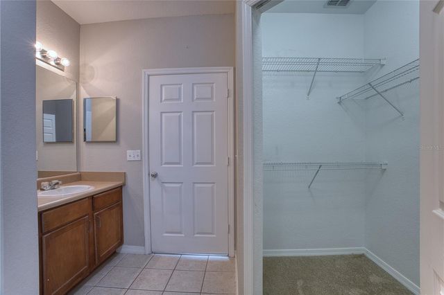 8225 CLAIRE ANN DR 203, Orlando, FL 32825