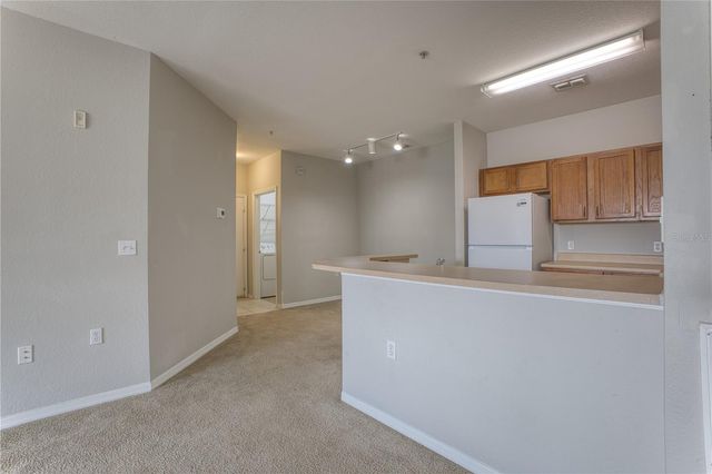8225 CLAIRE ANN DR 203, Orlando, FL 32825