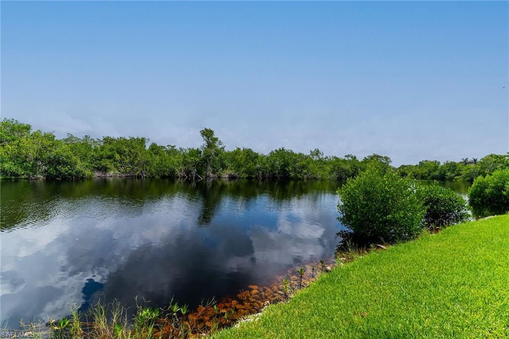 1385 Mainsail DR # 1801, Naples, FL 34114