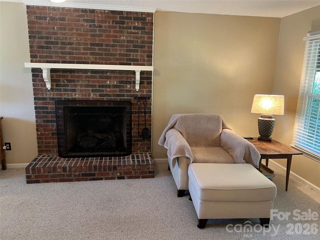 837 Deerfield Drive, Mount Holly, NC 28120