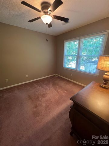 837 Deerfield Drive, Mount Holly, NC 28120