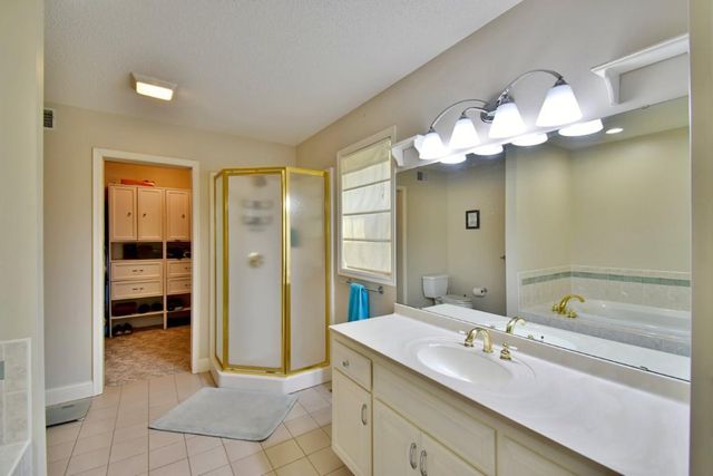 3119 Club View Court, Saint Cloud, MN 56301