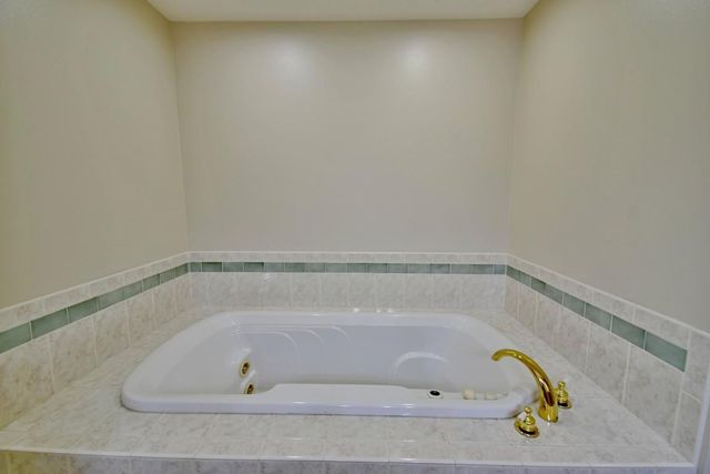 3119 Club View Court, Saint Cloud, MN 56301