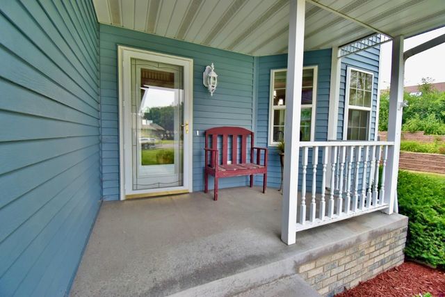 3119 Club View Court, Saint Cloud, MN 56301