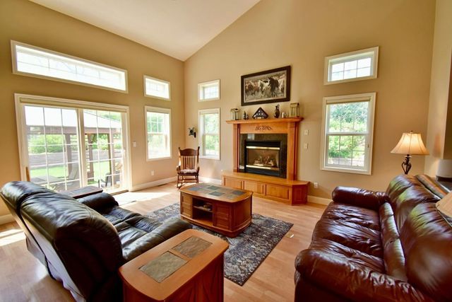 3119 Club View Court, Saint Cloud, MN 56301