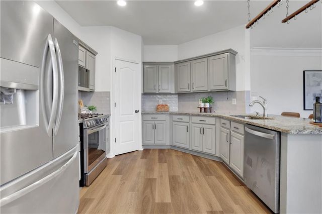 863 Red Rock Court, Suwanee, GA 30024