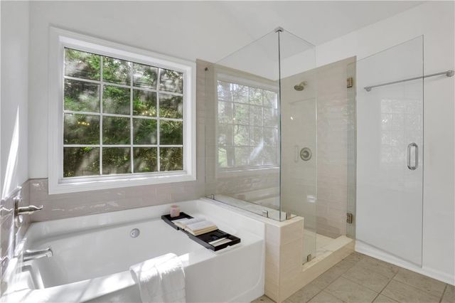 863 Red Rock Court, Suwanee, GA 30024