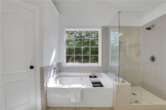 863 Red Rock Court, Suwanee, GA 30024